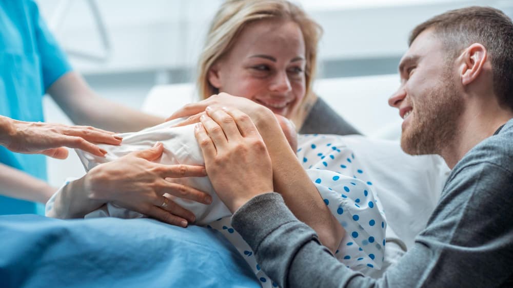 NRPiP: Czy powinniśmy limitować rekrutację na położnictwo? Prognozy demograficzne mówią "tak"